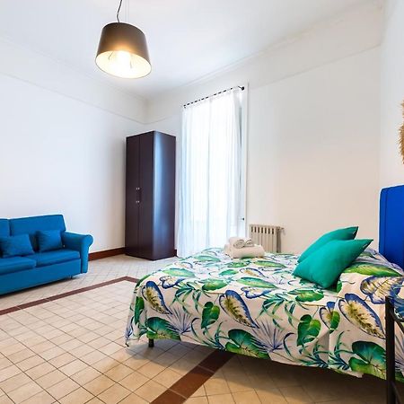 Lopez 20 A Big Family Apartment By Napoliapartments Buitenkant foto