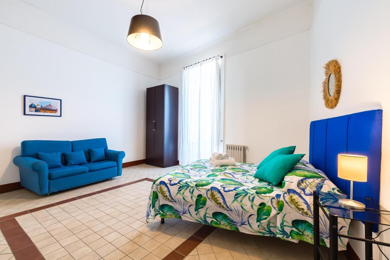 Lopez 20 A Big Family Apartment By Napoliapartments Buitenkant foto