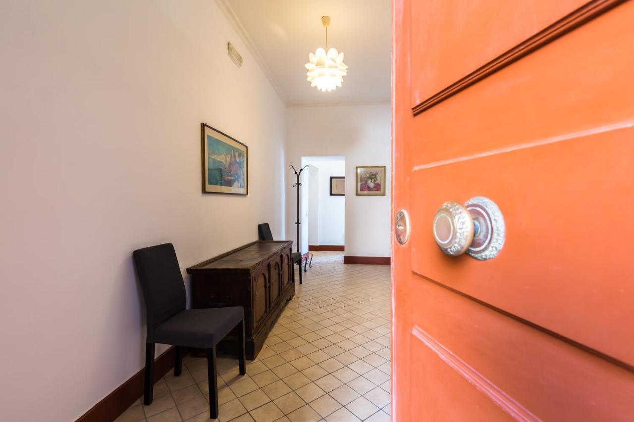 Lopez 20 A Big Family Apartment By Napoliapartments Buitenkant foto