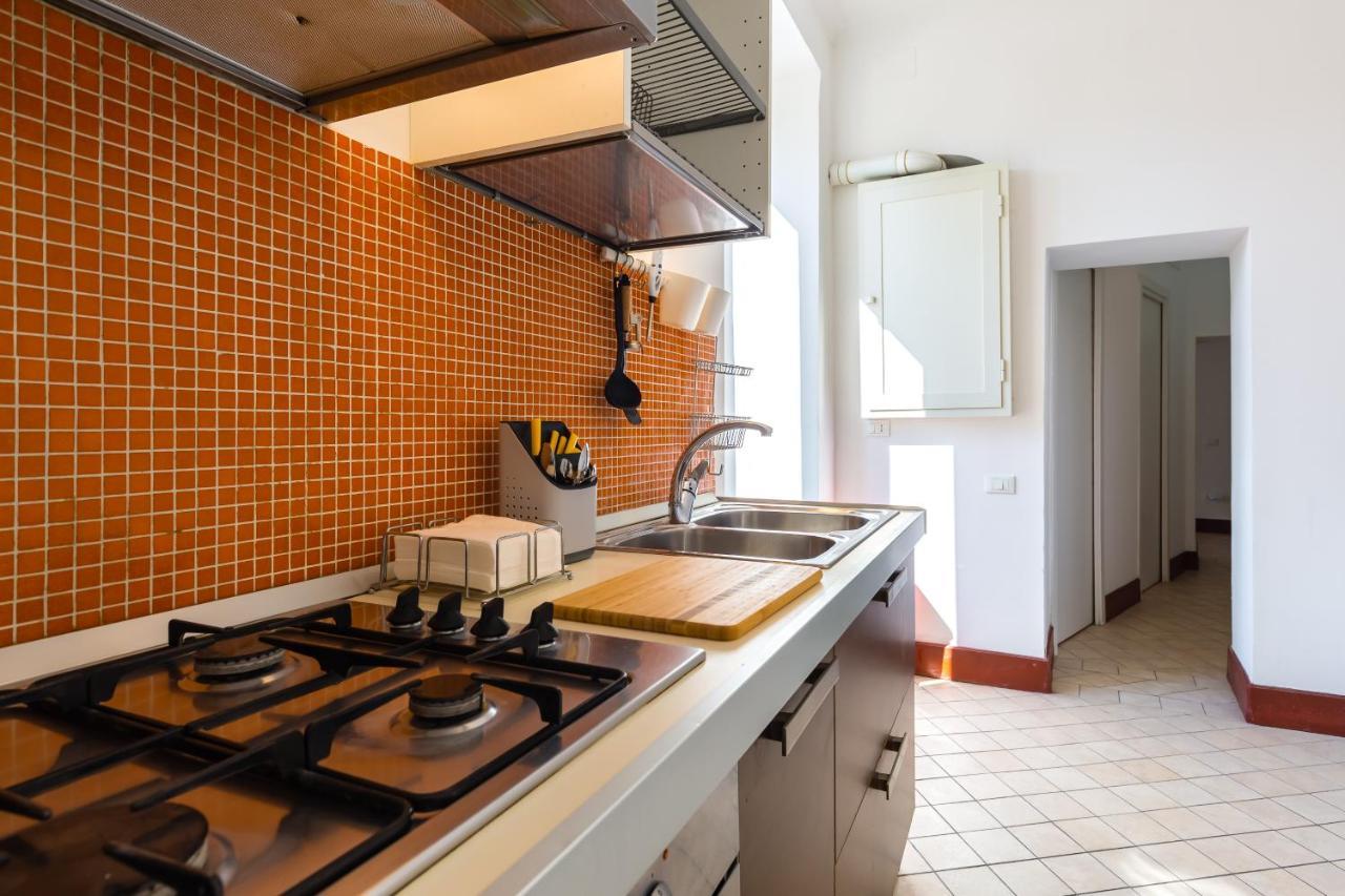 Lopez 20 A Big Family Apartment By Napoliapartments Buitenkant foto