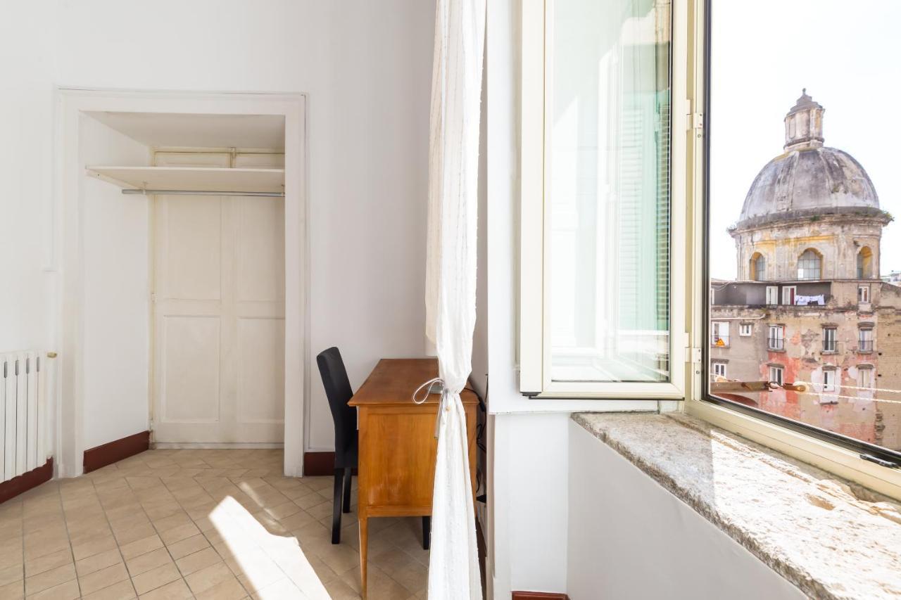 Lopez 20 A Big Family Apartment By Napoliapartments Buitenkant foto