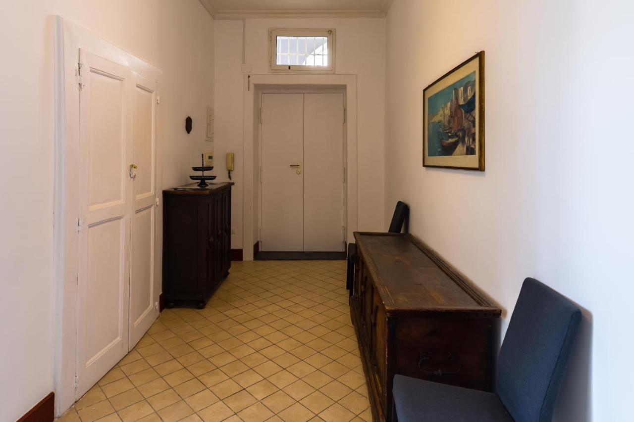 Lopez 20 A Big Family Apartment By Napoliapartments Buitenkant foto