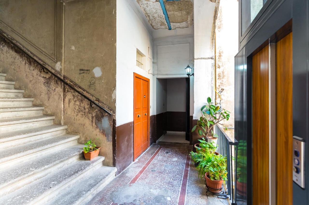 Lopez 20 A Big Family Apartment By Napoliapartments Buitenkant foto